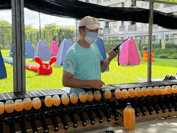 熊教練分配與講解對講機使用