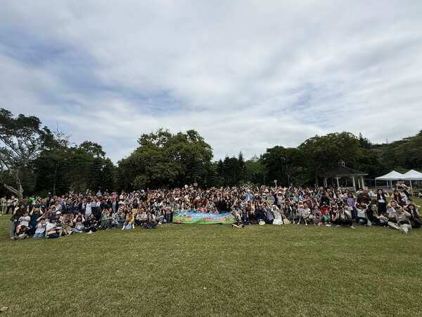 程曦資訊公司家庭日活動大合照（超過六百人）