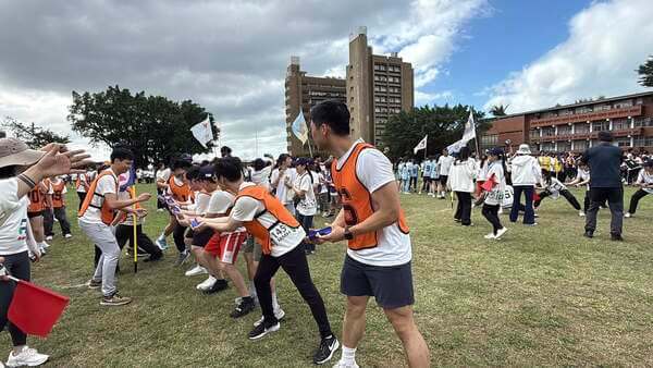 移動城堡趣味競賽(馬偕醫院企業運動會於淡水真理大學) 移動城堡趣味競賽(馬偕醫院企業運動會於淡水真理大學)