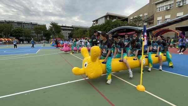 熊麻吉活動團隊親自到場主持就是安全保障專業證明