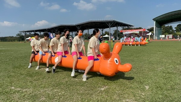 熊麻吉活動團隊是全台唯一進入校園帶領趣味競賽商家