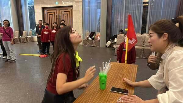 鼻塌嘴歪團康活動:超級生技集團公司日活動 鼻塌嘴歪團康活動:超級生技集團公司日活動