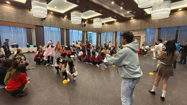 充分展現默契與速度之拋接不離團康活動：超級生技集團公司家庭日活動