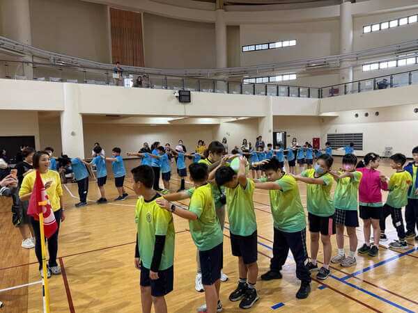 翻山越嶺團康活動（明誠小學校慶活動）