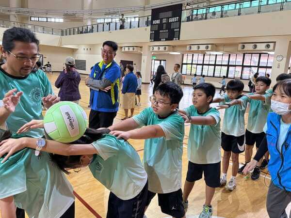 翻山越嶺團康活動（明誠小學校慶活動）
