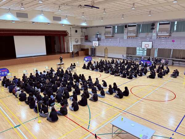 新北伊甸基金會學員於競賽前做課程教育訓練 新北伊甸基金會學員於競賽前做課程教育訓練