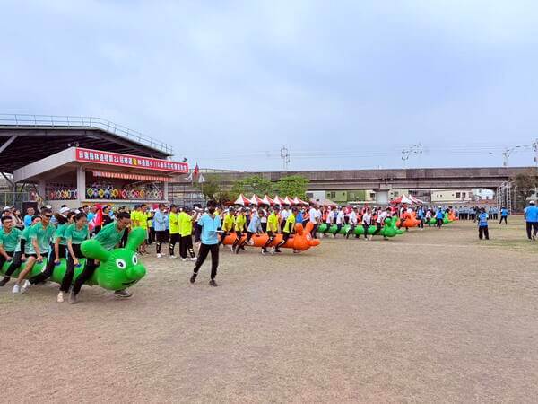 林邊鄉全鄉運趣味競賽：陸上行舟（林邊國中）