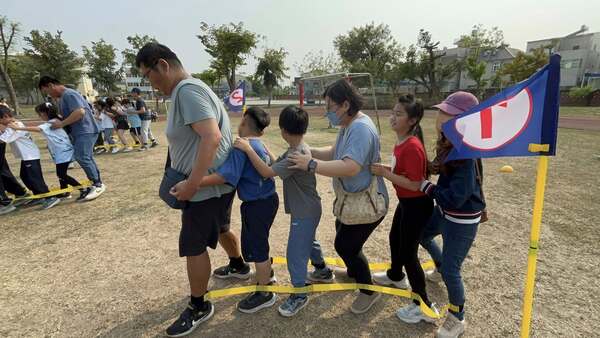 太康國小校慶活動趣味競賽：國小學生及家長共同享受親子活動