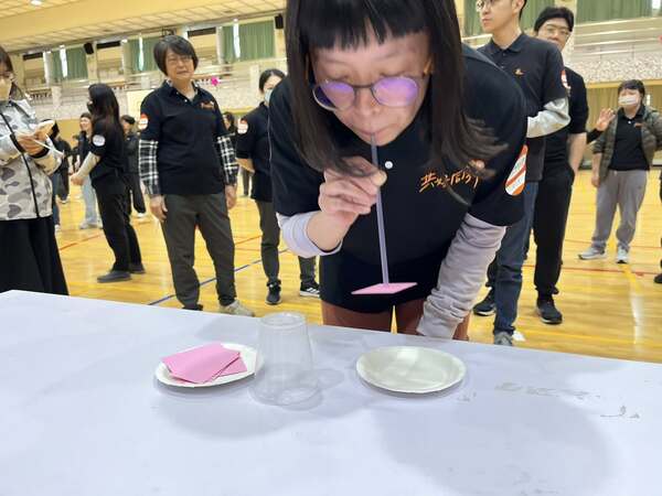 一鼓作氣團康遊戲：（伊甸基金會）