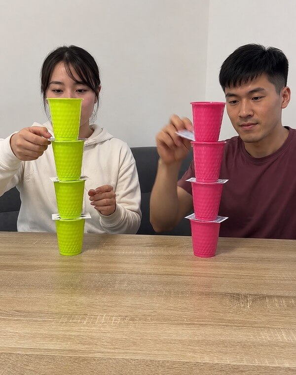 七上八下團康遊戲(春酒尾牙活動推薦):專注與速度展現 七上八下團康遊戲(春酒尾牙活動推薦):專注與速度展現
