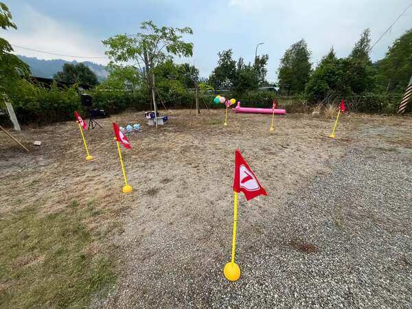 南投波希BOBO莊園場地佈置：因人數不多我們選擇場地不大但比較集中區域